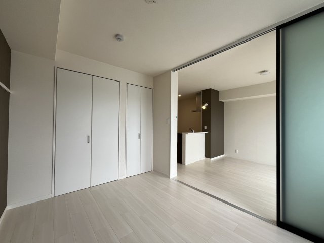 三木市末広３丁目の賃貸マンションの居間・リビング