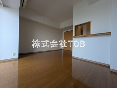 【居間・リビング】 | サンクレール高井戸 | 11.4帖