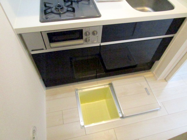ＬＵＣＥ　ＤＡＩＴＡのキッチン