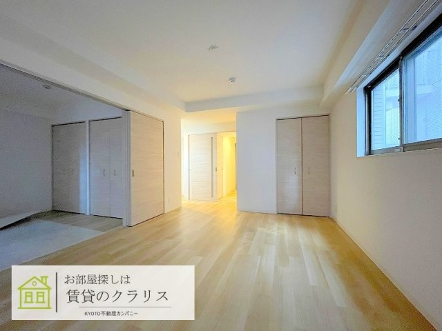 エリタージュ新町の居間・リビング