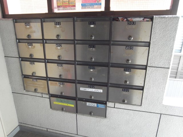尼崎市塚口町１丁目の店舗事務所