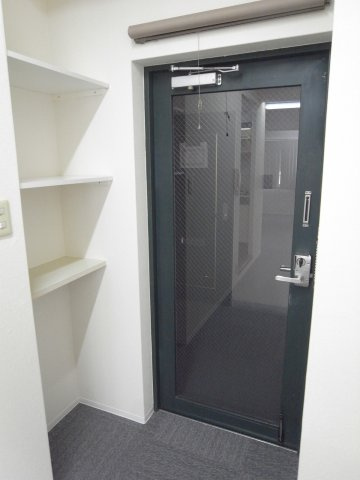 尼崎市塚口町１丁目の店舗事務所
