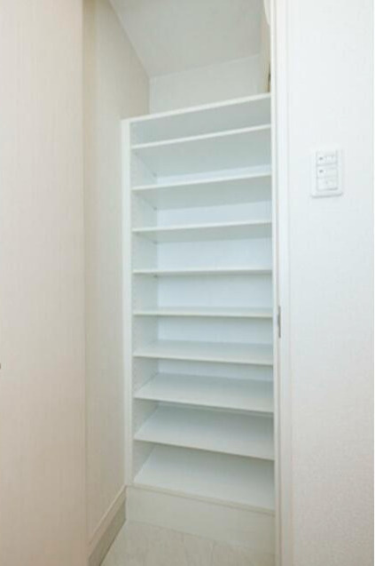 INSULAのその他|シューズインクローゼット