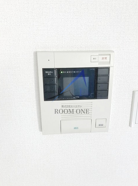 ＡＸＩＳ元住吉のセキュリティ|モニター付きインターホンです。