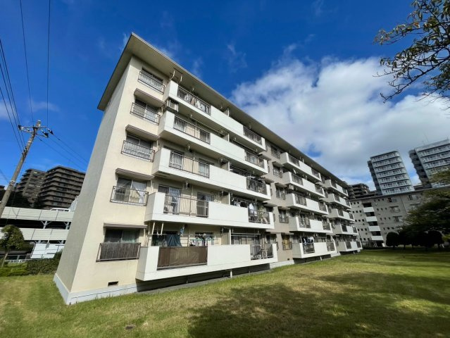 幸町東住宅　18号棟の外観