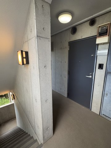 【玄関】