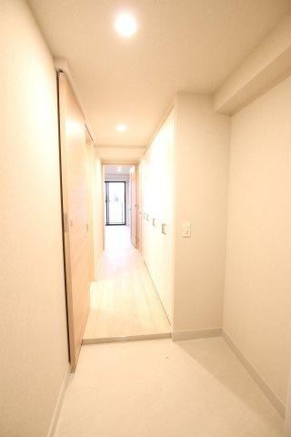 プラウドフラット西早稲田の玄関|※参考写真