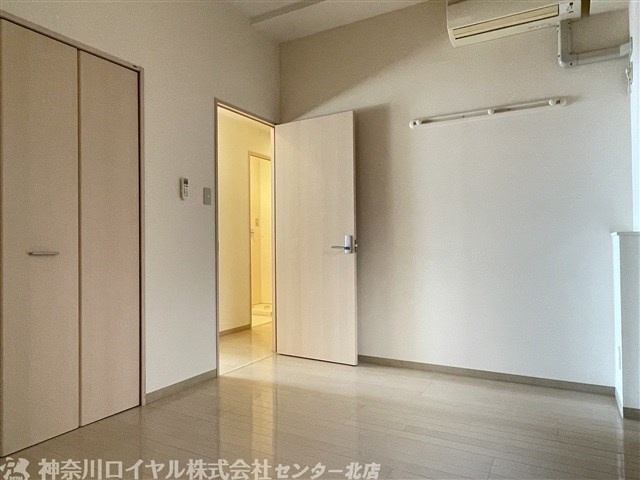 【寝室】