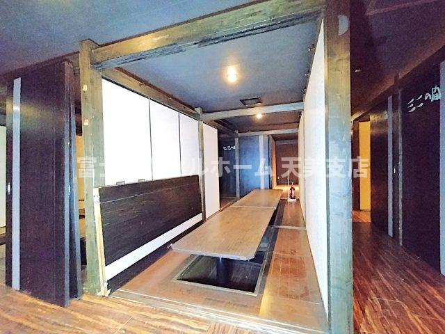 新栄プロパティー堺東駅前の内装