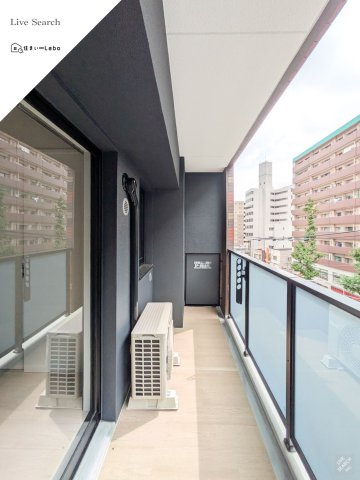 RESIAS ONE TENJINMINAMI BLDG． のバルコニー