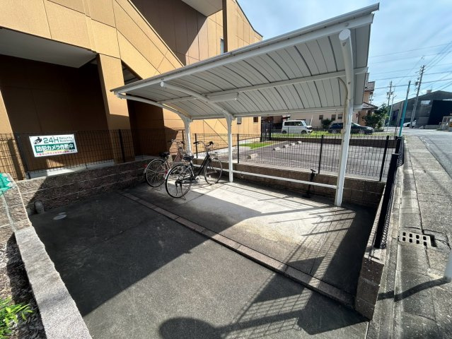 ラビエール｜名古屋市の賃貸ならMy賃貸の駐車場|ラビエール