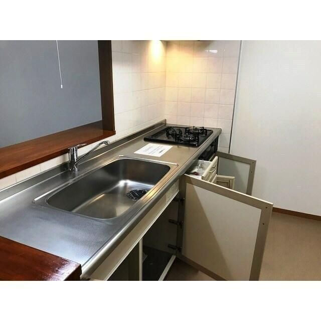 根岸旭台フーガのキッチン