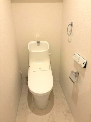 リアン駅前マンションのトイレ