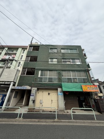三吉ビルの外観