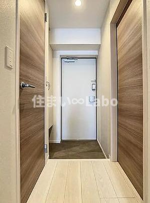 ELGRAND箱崎の玄関
