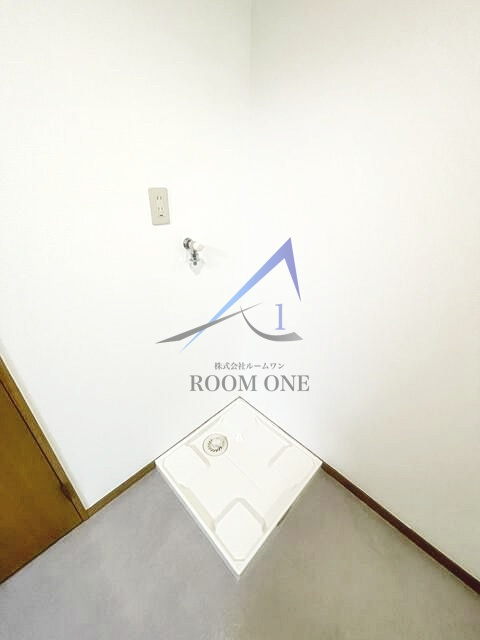 マンションはづきの設備|洗濯機置き場です。