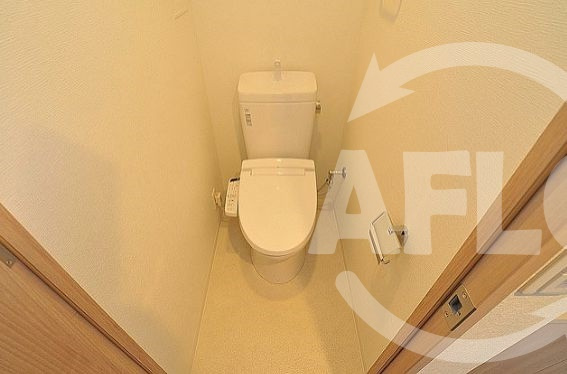 エス・キュート梅田中崎町のトイレ|エス・キュート梅田中崎町　温水洗浄便座