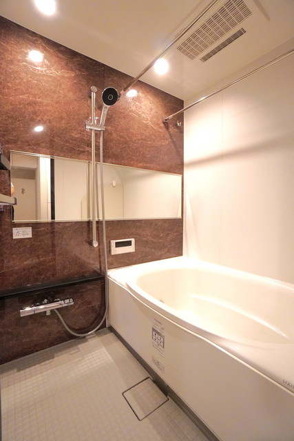ＣＲＥＡＴＩＦ桜新町の浴室|※写真は同タイプ住戸です。