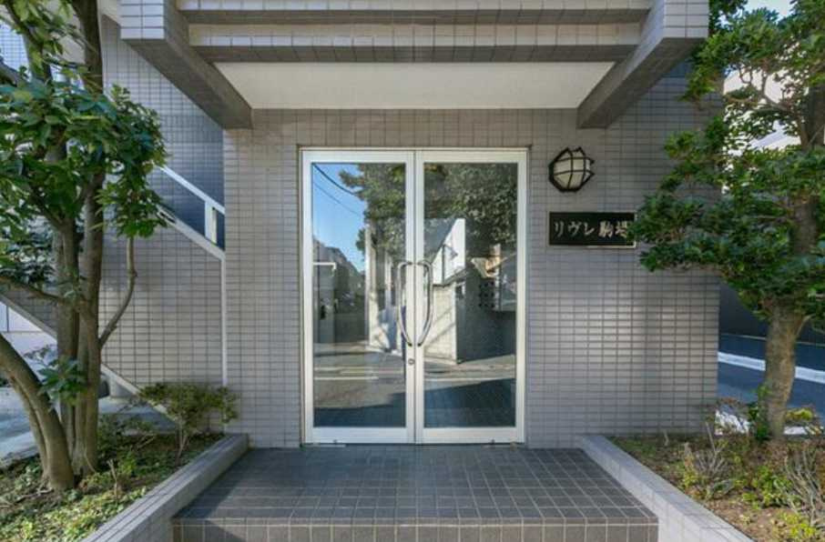 リヴレ駒場　礼金0　独立洗面台　駅近のエントランス