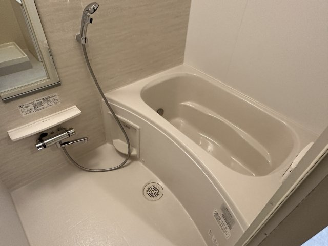 イゼルローン中野の浴室|同建物別室参考写真