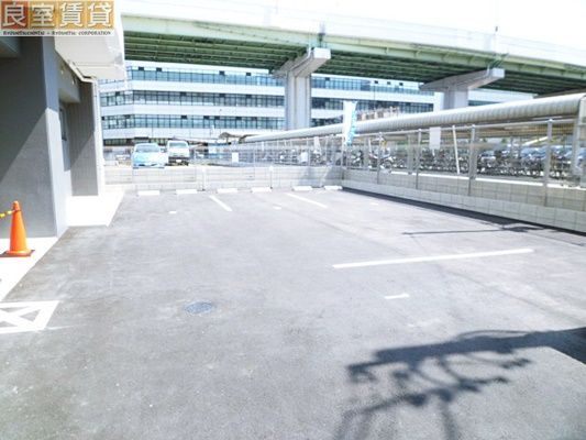 【駐車場】 | アロハパレス