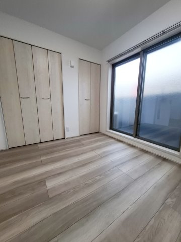 フジパレス西宮甲東園Ⅱ番館の洋室