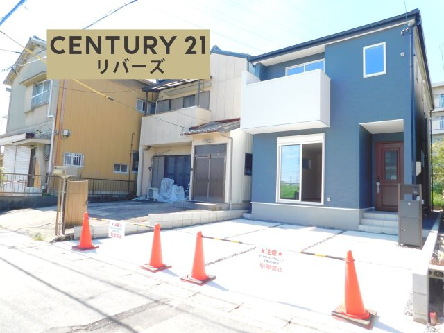 名古屋市中川区千音寺１丁目の新築一戸建の前面道路含む現地写真|☆限定１棟☆ 　　いつでもご案内出来ます♪（お問合せ当日、平日、水曜、夜間でもＯＫ）　長期優良住宅♪　駐車並列２台ＯＫ！　家族が自然と集まる１９．５帖の広々ＬＤＫ♪　