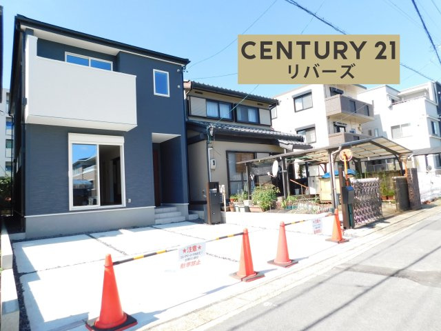 名古屋市中川区千音寺１丁目の新築一戸建の外観|☆限定１棟☆ 　　いつでもご案内出来ます♪（お問合せ当日、平日、水曜、夜間でもＯＫ）　長期優良住宅♪　駐車並列２台ＯＫ！　家族が自然と集まる１９．５帖の広々ＬＤＫ♪　