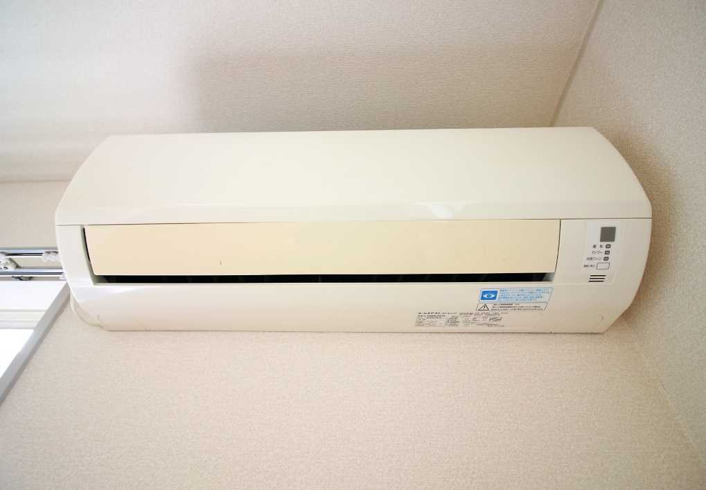 ハウス沼波　角部屋　女性限定　室内洗濯機置場の設備