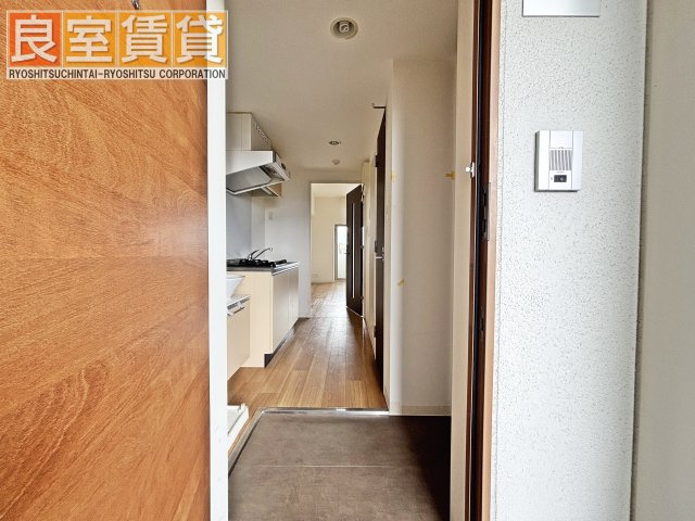 【玄関】 | パルティール原駅前