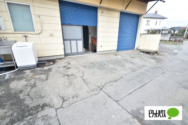 大間々町貸店舗の内装