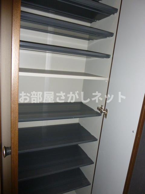 ヘリテージ椎名町　B棟【おとり物件なし】#学生・社会人にオススメ！初期費用分割払いOK！の収納