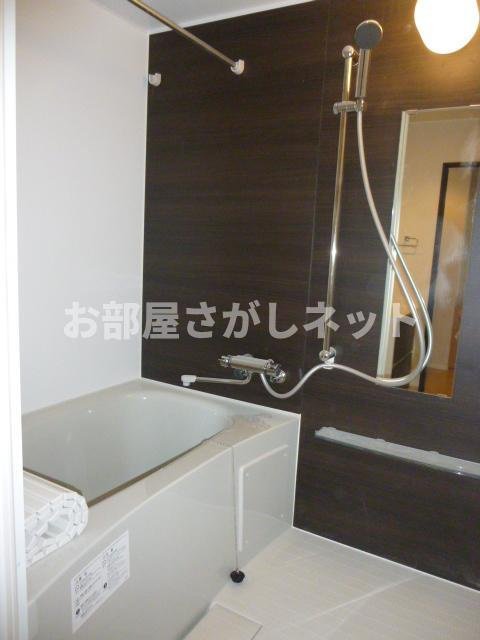 ヘリテージ椎名町　B棟【おとり物件なし】#学生・社会人にオススメ！初期費用分割払いOK！の浴室