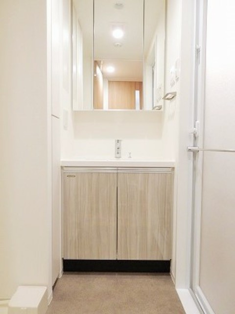 アーバネックス横濱馬車道の洗面所|※写真は同タイプ住戸です。