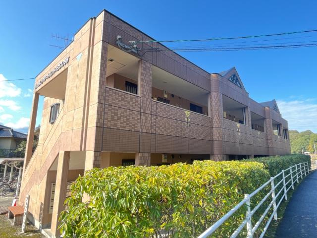 ウルノアパートメントハウス７９６