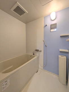 バス