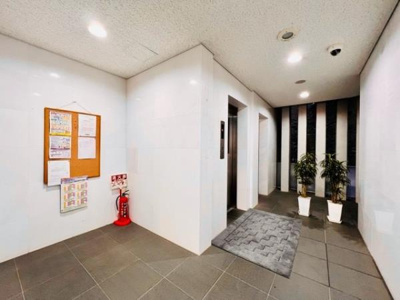【エントランス】 | アーノンブライト一番町