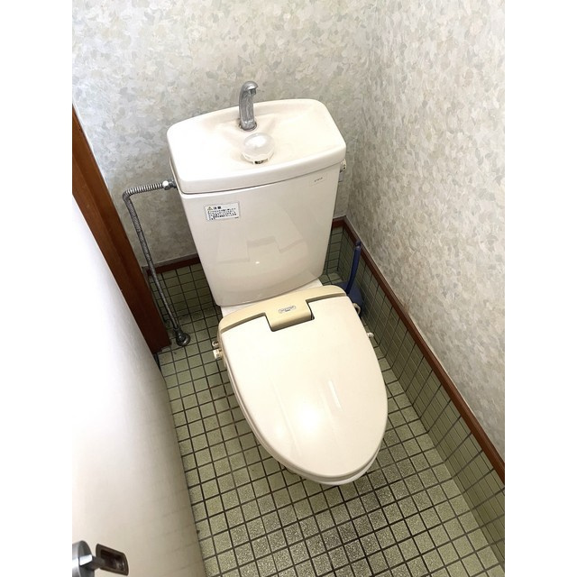 政田151-3店舗のトイレ