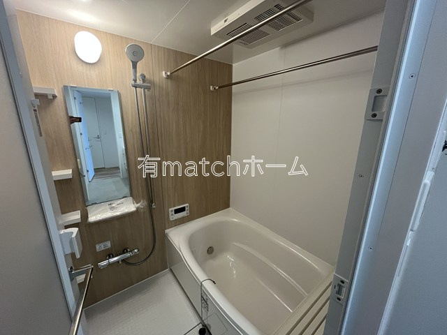 セレニテウメダキタグランデの浴室