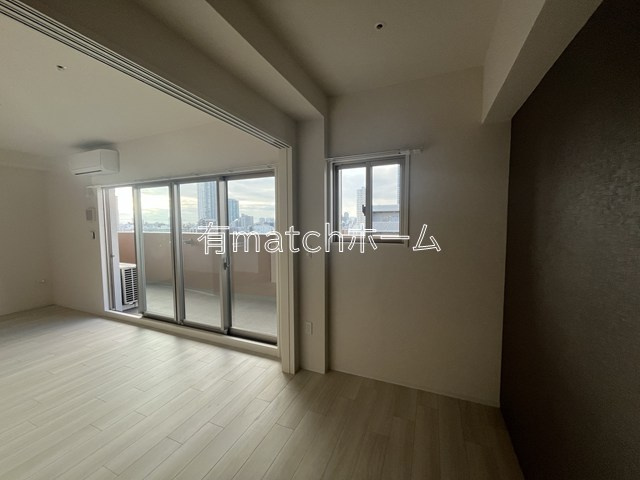 セレニテ梅田北グランデの居間・リビング