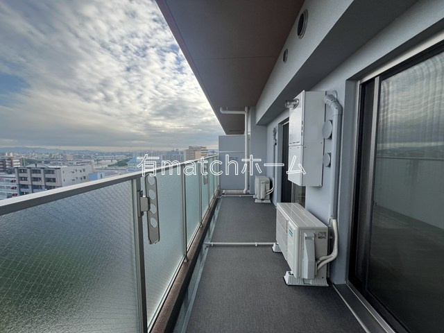 セレニテ梅田北グランデのバルコニー