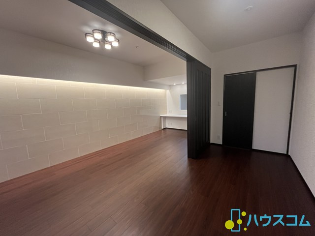 プレジオ梅田の洋室