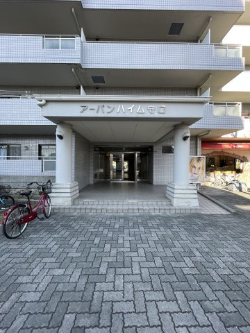 アーバンハイム守口のエントランス