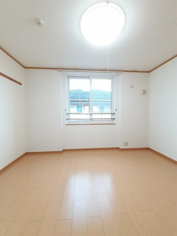 ラトゥールボワⅢの内装|きれいな内装です