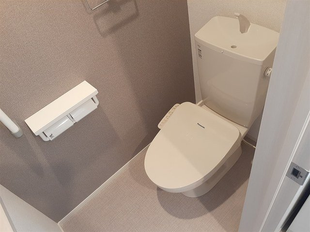 ラ・ルミエールのトイレ|落ち着いたトイレです