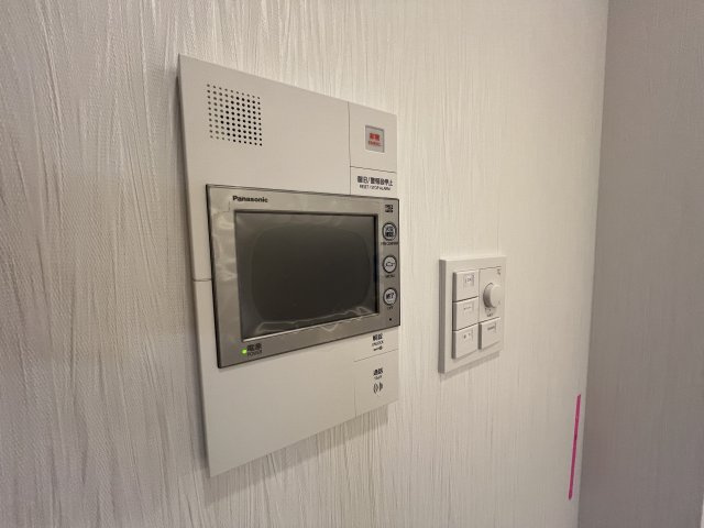 プレジオ三国EUROのセキュリティ|写真は、他部屋の反転間取りです。(現況優先)