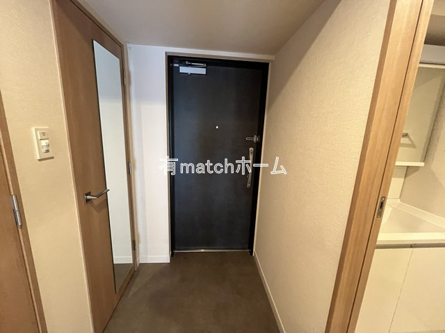 スプランディッド本町グランの玄関