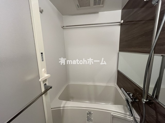 スプランディッド本町グランの浴室
