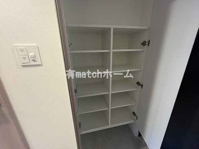 スプランディッド本町グランの収納