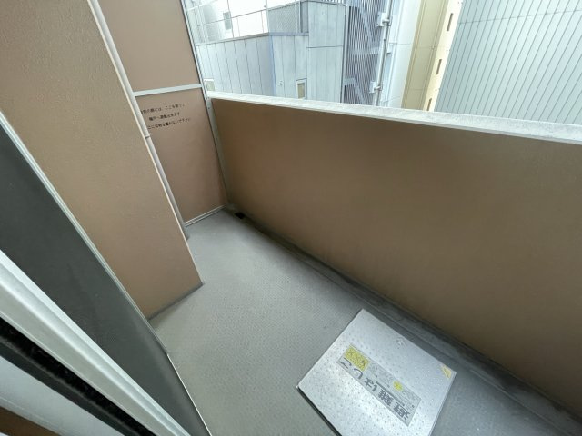 クロスレジデンス大阪新町のバルコニー